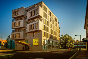Отель Hotel 99  Хомутов